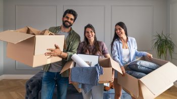 Living Alone vs. With Roommates: What’s Right for You?